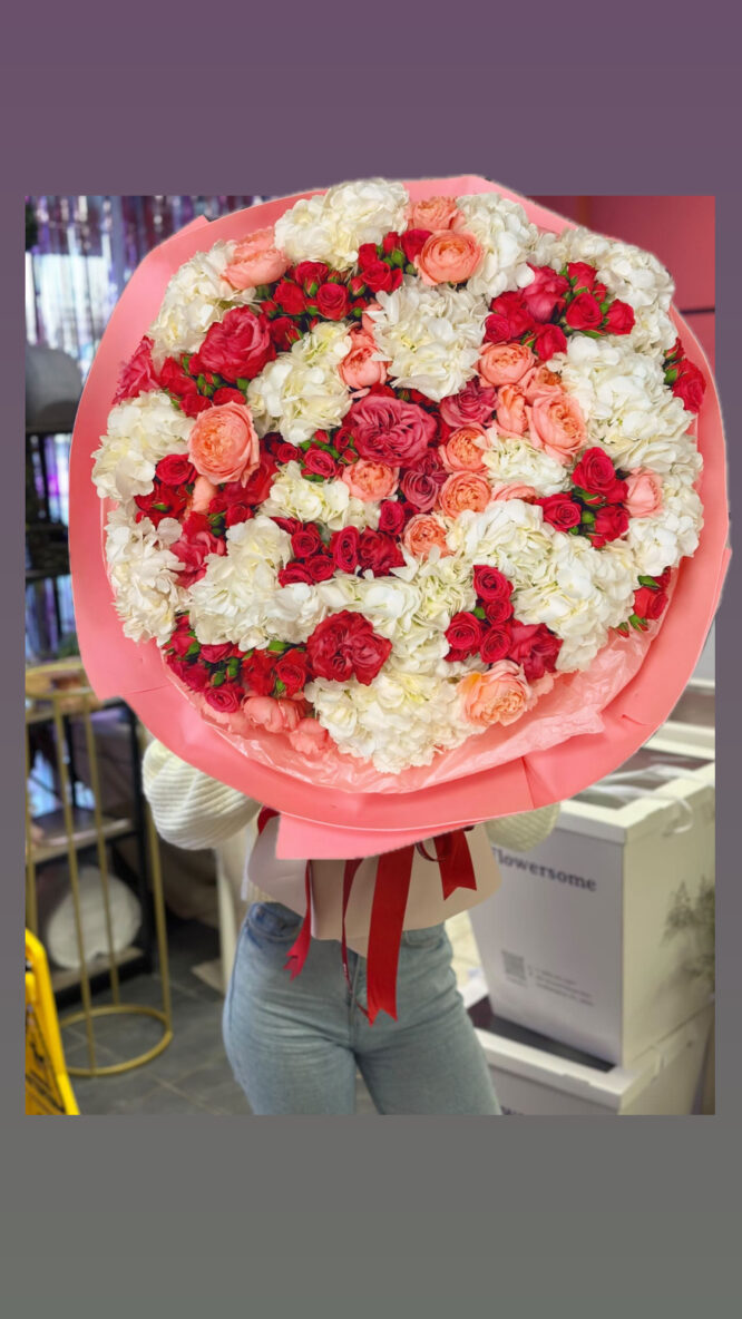 F11 Luxurious Large Bouquet